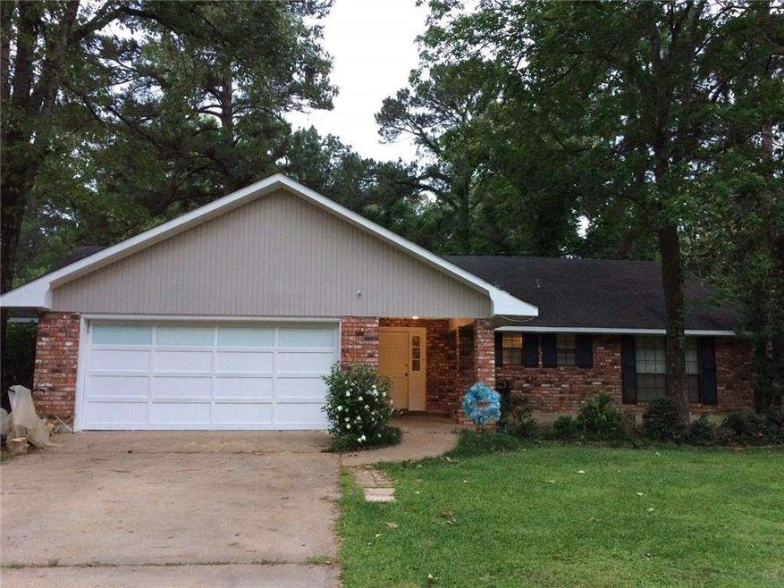 107 Fox Run, Pineville, LA 71360 - photo 1