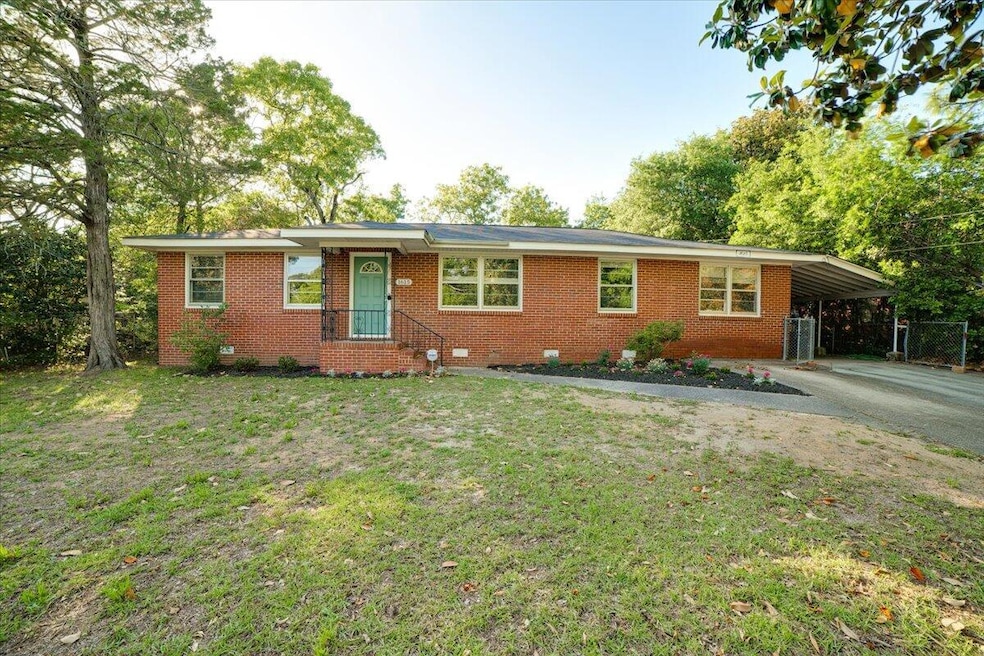 01-1615 Pendleton Rd (3 of 26)