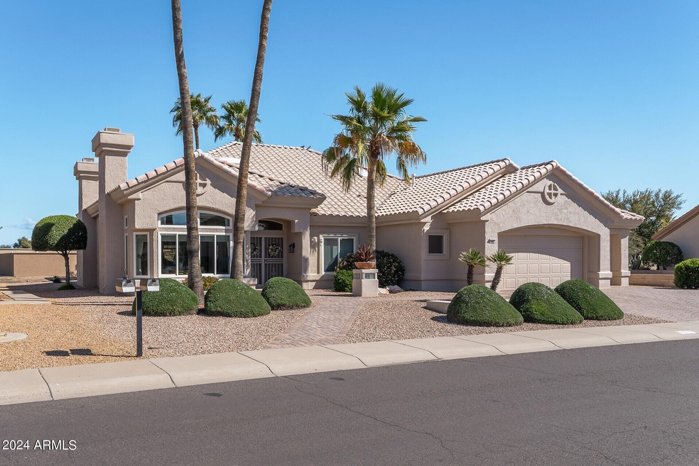 01_14002_W_Parada1_mls