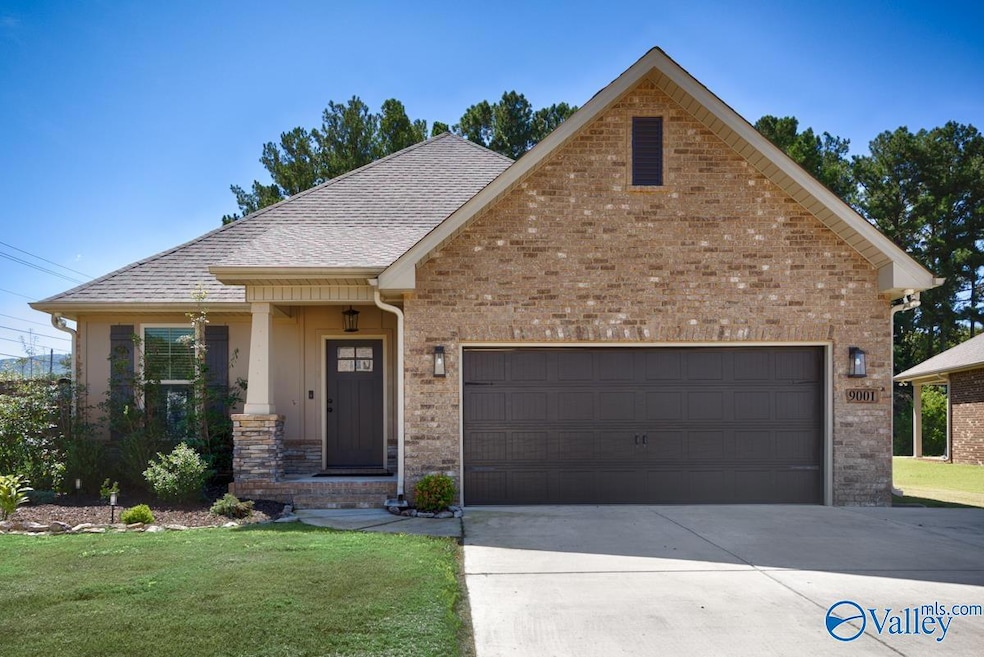 9001 Mountain Preserve Blvd, Gurley, AL 35748 - photo 1