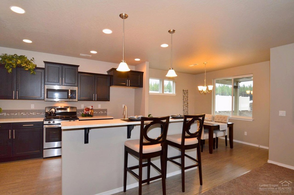 unlisted-address, Redmond, OR 97756 - photo 1