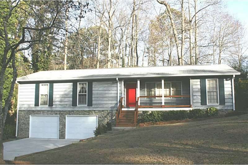 2030 Beaver Brook Ln NE, Marietta, GA 30062 - photo 1