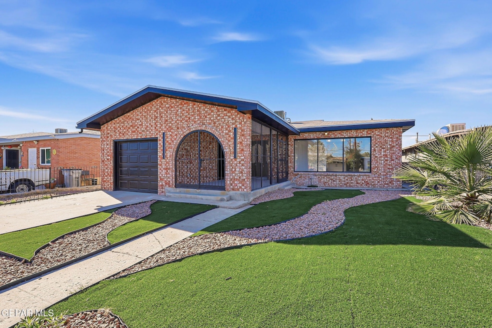 515 S South Concepcion St, El Paso, TX 79905 - photo 1