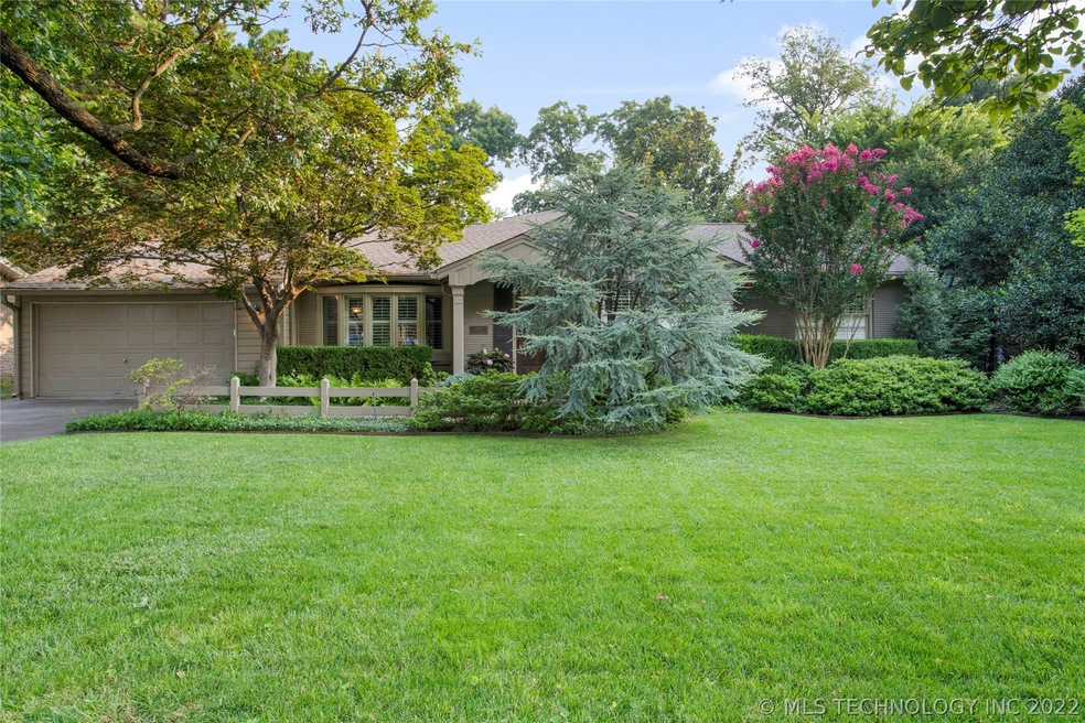 Beautiful Midtown Ranch Style Home.