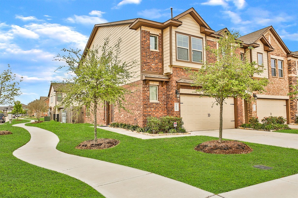 3422 Harvest Meadow Ln, Rosenberg, TX 77471 - photo 1