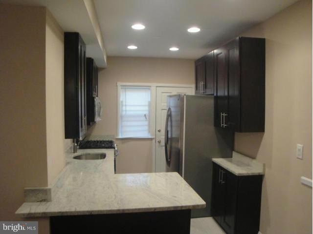 3909 Colborne Rd, Baltimore, MD 21229 - photo 1