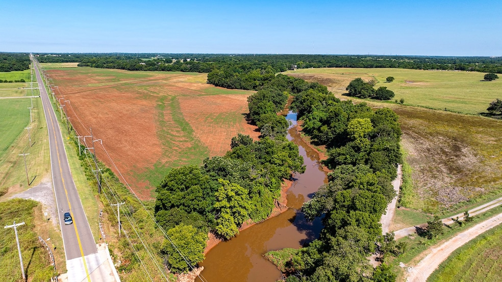 6401 E Franklin Rd, Norman, OK 73026 - photo 1