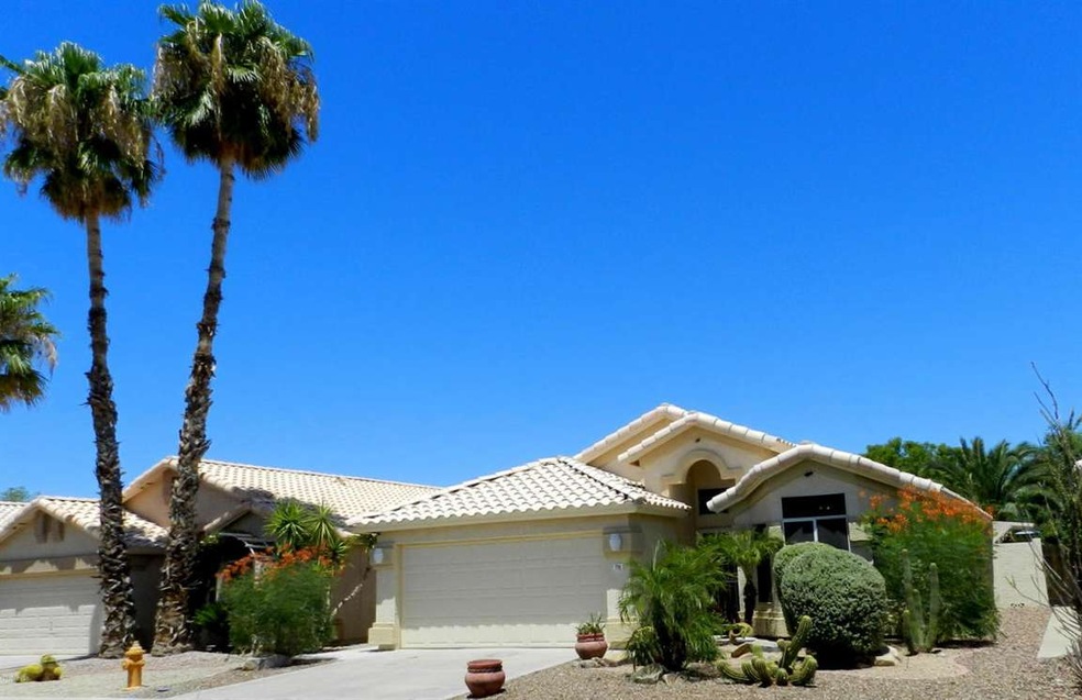 724 E Gary Dr, Chandler, AZ 85225 - photo 1