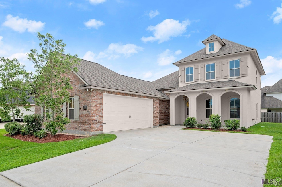 3732 Kingsbarns Dr, Zachary, LA 70791 - photo 1