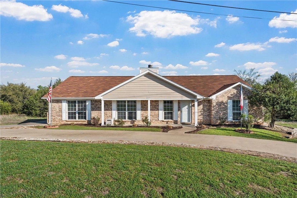 8027 Fawn Dr, Whitney, TX 76692 - photo 1