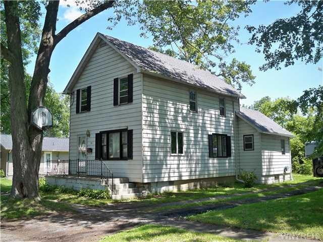 65 Fredericka St, North Tonawanda, NY 14120 - photo 1
