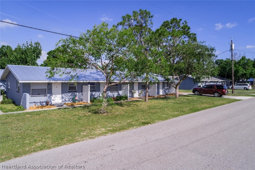 311 E Phoenix St unit 325, Lake Placid, FL 33852 - photo 1