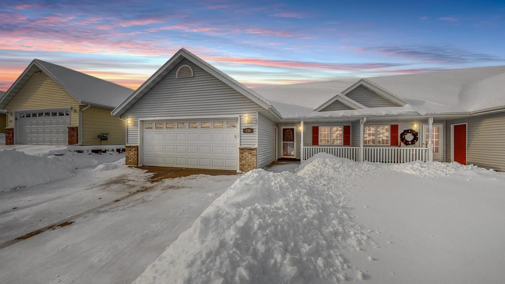 730 Jefferson Dr, Zumbrota, MN 55992 - photo 1