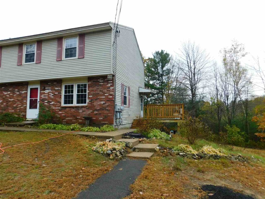 15 Gamache Rd unit 15 R, Derry, NH 03038 - photo 1