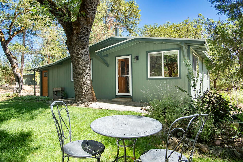 116 Upper Powell Creek Rd, Williams, OR 97544 - photo 1