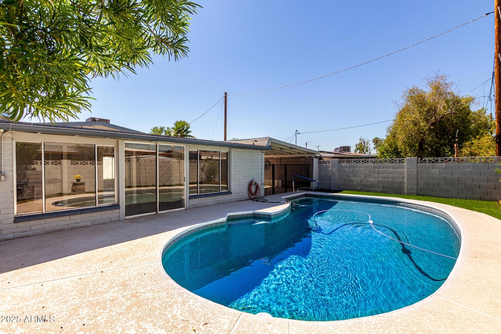 3824 N 8th Ave, Phoenix, AZ 85013 - photo 1