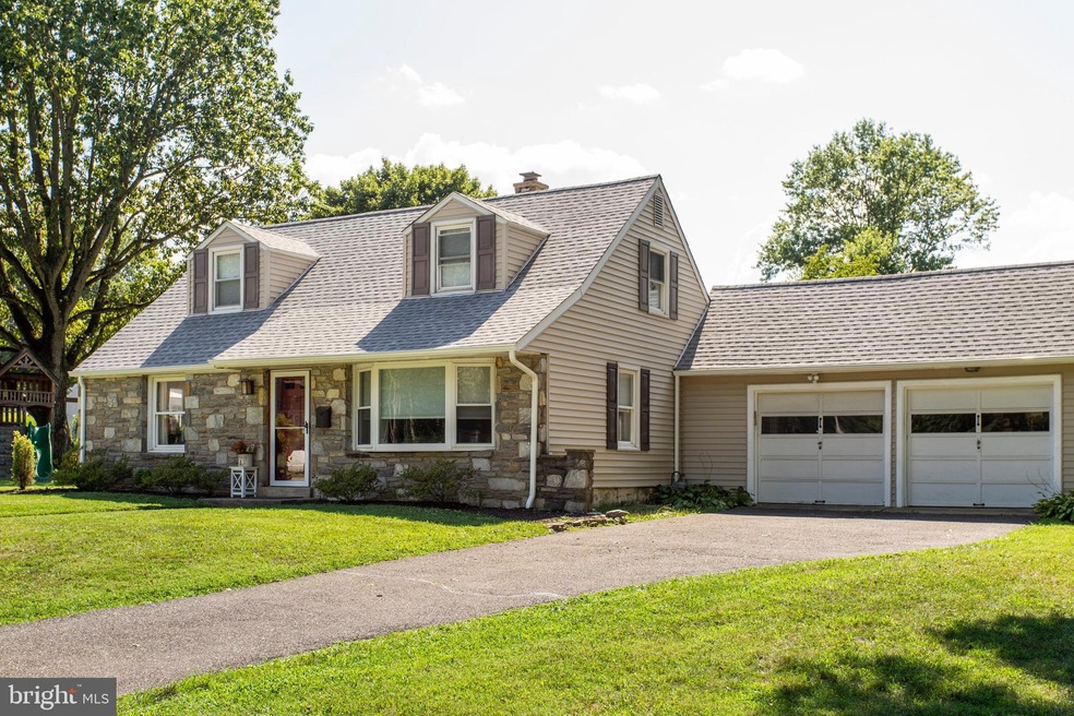 421 Suffolk Rd, Flourtown, PA 19031 - photo 1