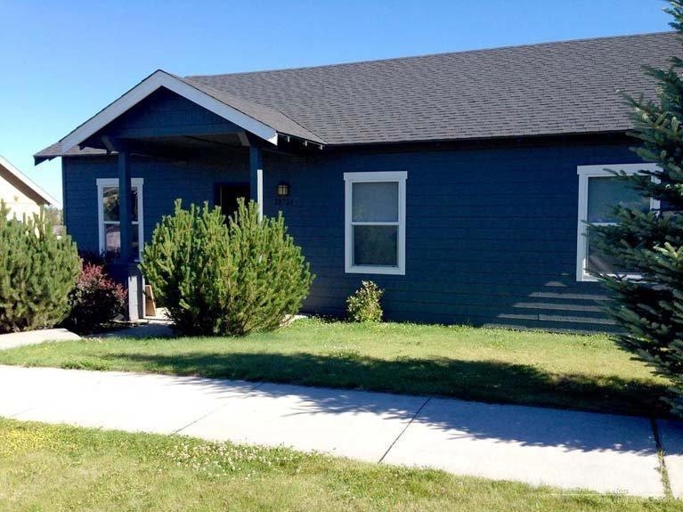 20724 Beaumont Dr, Bend, OR 97701 - photo 1