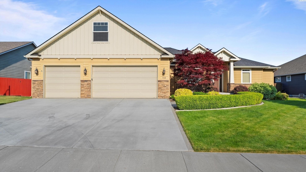 For Sale $649,900