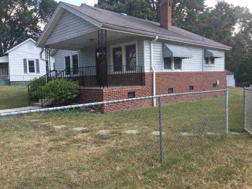 307 W Jackson St, Iva, SC 29655 - photo 1