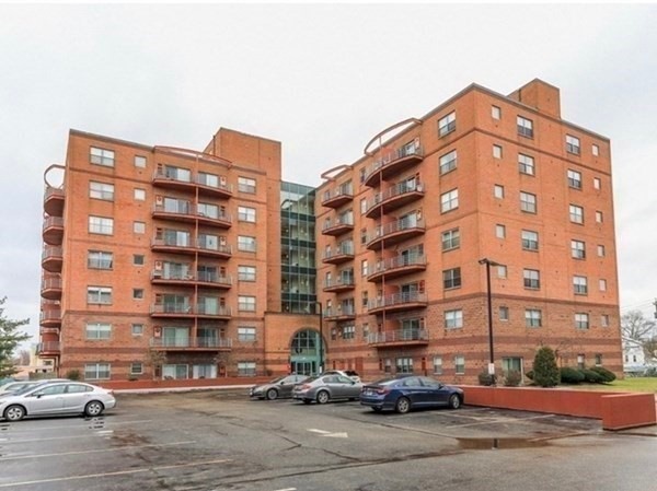 The Montclair Condominiums unit 408, Quincy, MA 02171 - photo 1