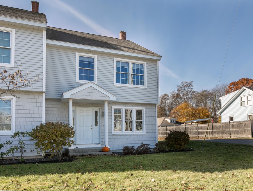 49 Memory Ln unit 5, South Portland, ME 04106 - photo 1