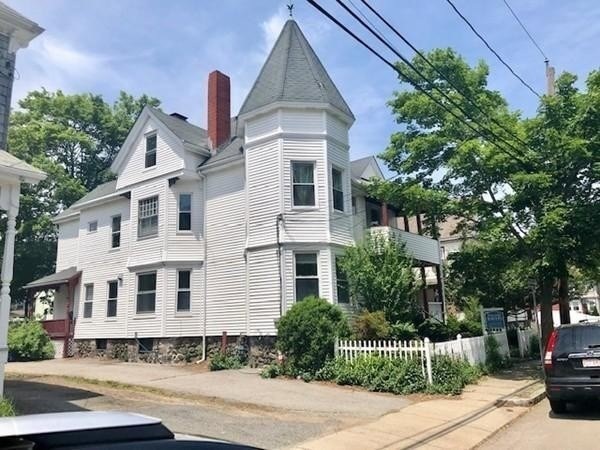 36 Wellington St unit 1, Waltham, MA 02451 - photo 1