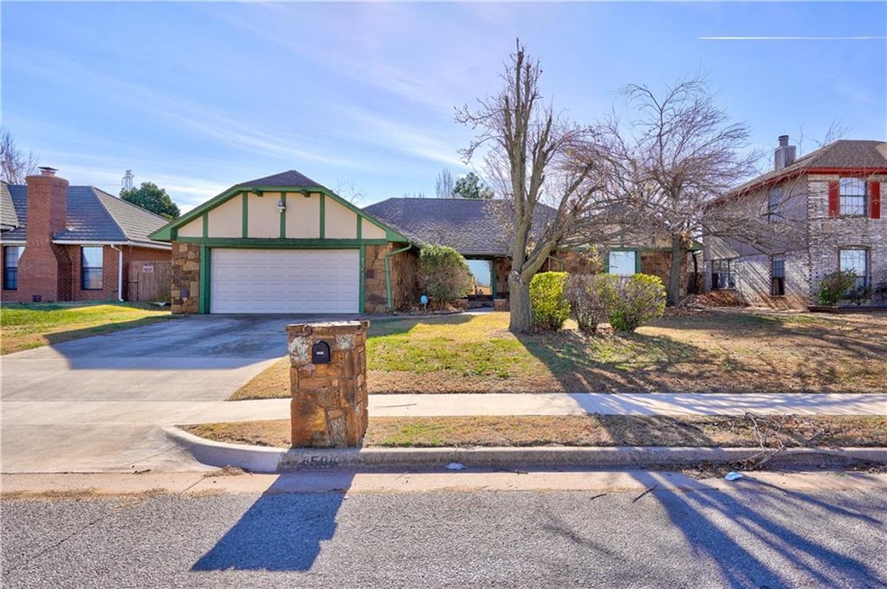 Lovely ranch style home in a beautiful neighborhood!