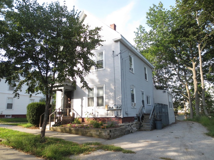23 Dillingham St