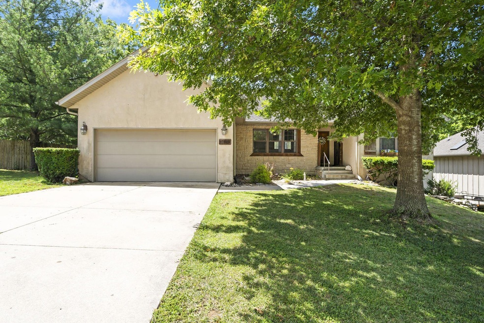 106 Chase Ln, Nixa, MO 65714 - photo 1