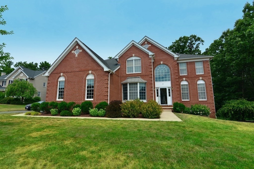 45 Hound Pack Cir, East Walpole, MA 02032 - photo 1