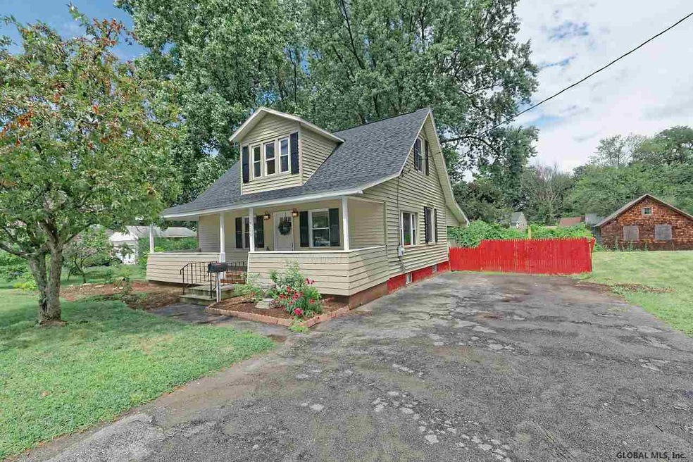 2033 Curry Rd, Schenectady, NY 12303 - photo 1