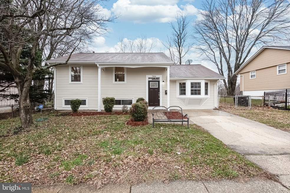 7004 Hastings Dr, Capitol Heights, MD 20743 - photo 1