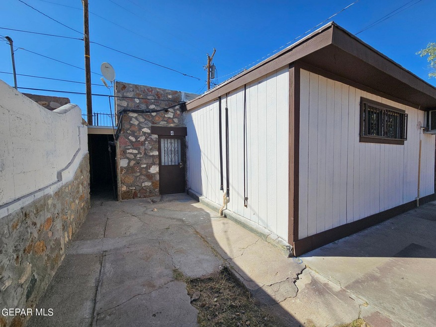 3615 Pershing Dr unit 4, El Paso, TX 79903 - photo 1