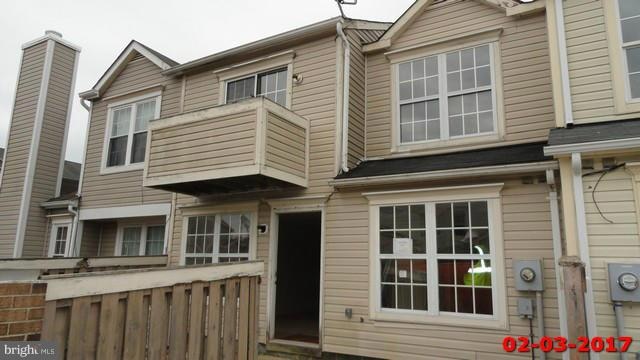 46353 Columbus Dr unit 402, Lexington Park, MD 20653 - photo 1