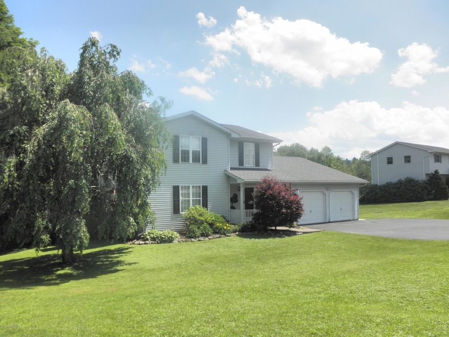 1222 Spring Run Rd, Saylorsburg, PA 18353 - photo 1