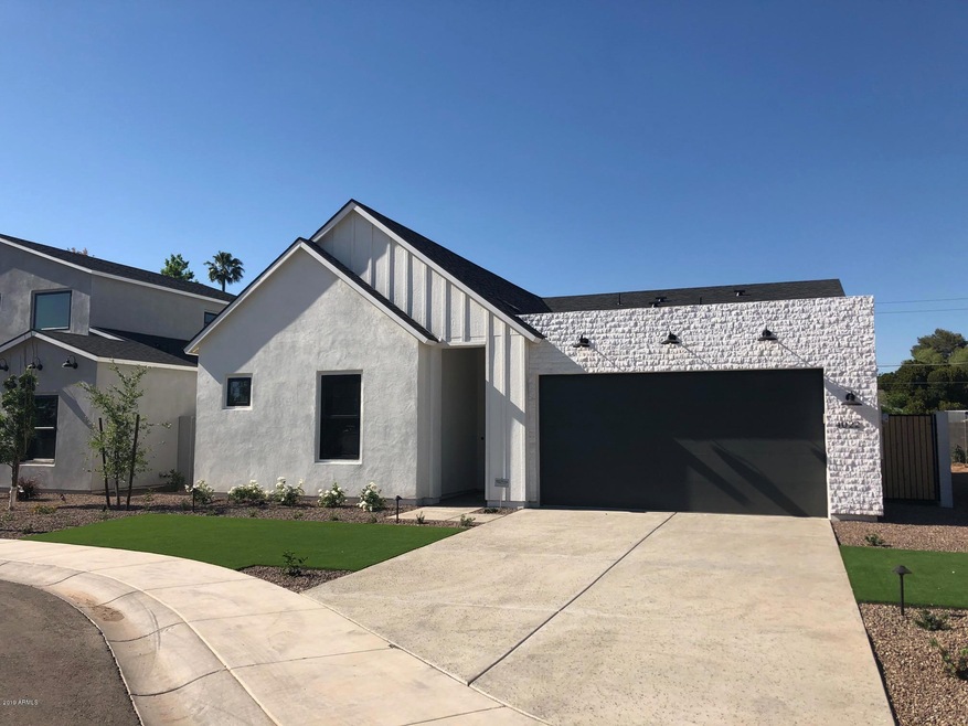 4022 E Campus Dr - Exterior(1)