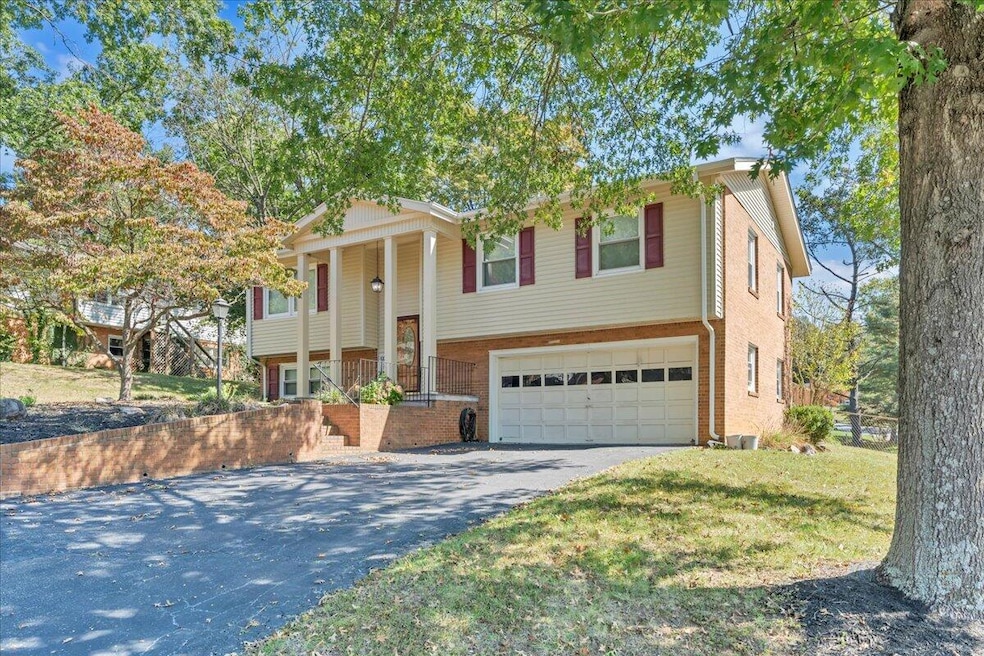 For Sale $369,950 • Co-Listing Agent