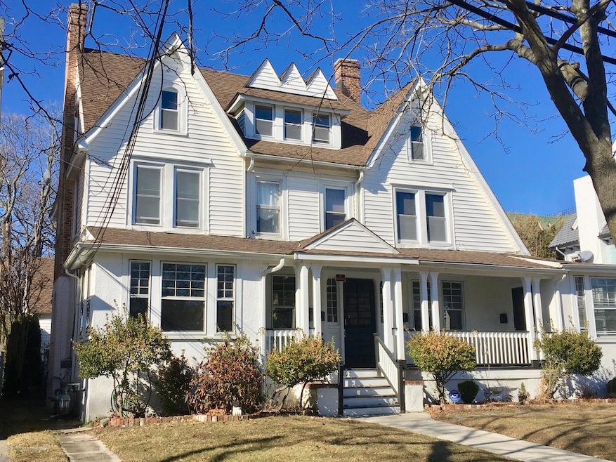 1107GrandAveExterior