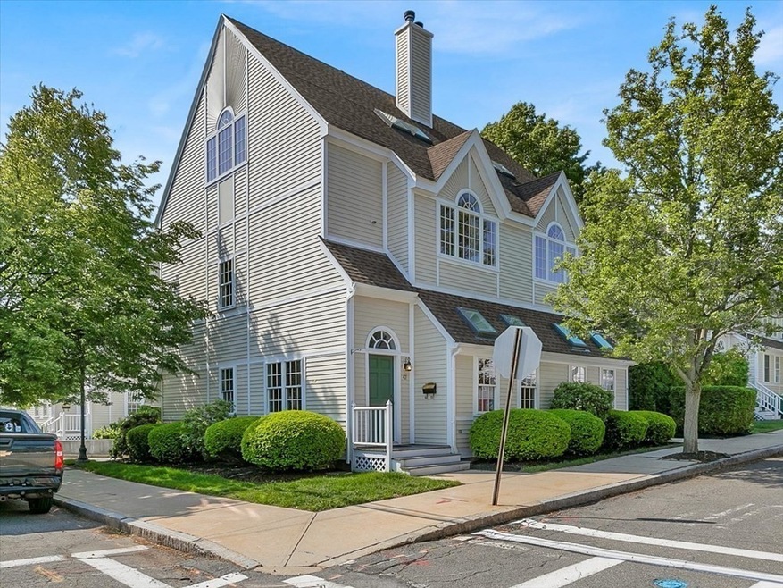 47 Warren St unit 47A, Newburyport, MA 01950 - photo 1