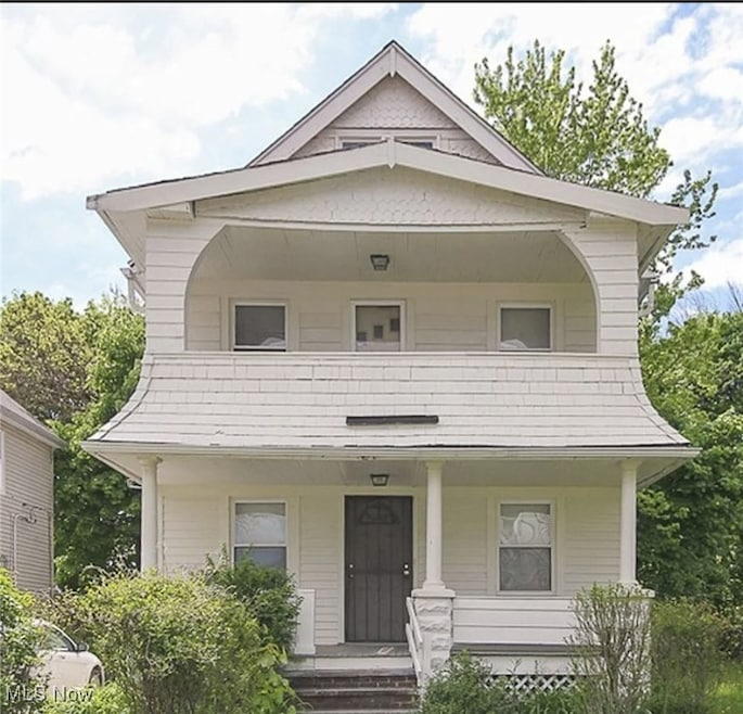 3062 E 130th St, Cleveland, OH 44120 - photo 1