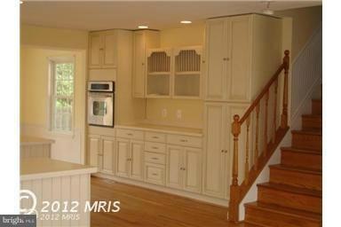 11104 Woodson Ave, Kensington, MD 20895 - photo 1
