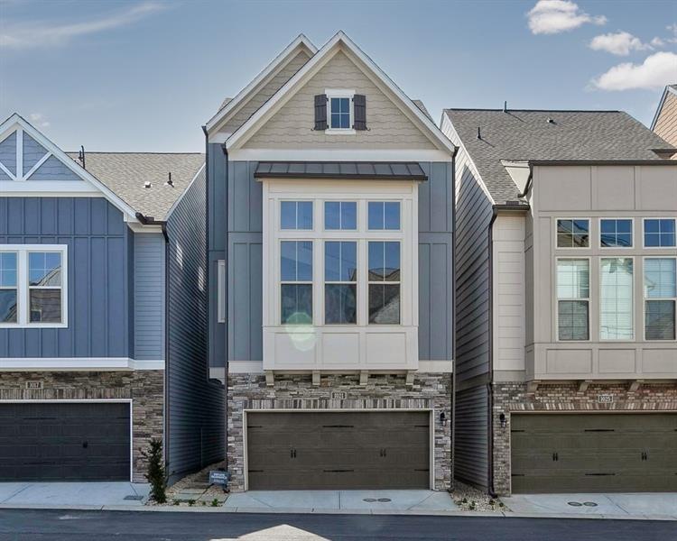 1021 Kirkland Cir, Smyrna, GA 30080 - photo 1