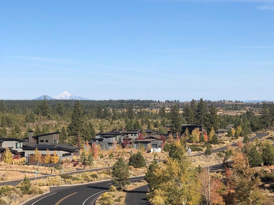 Lot 22 Trailhead Photo