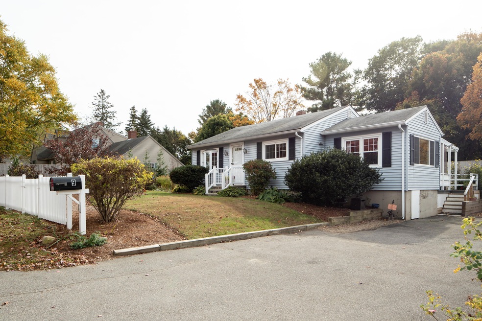 9 Maple Avenue