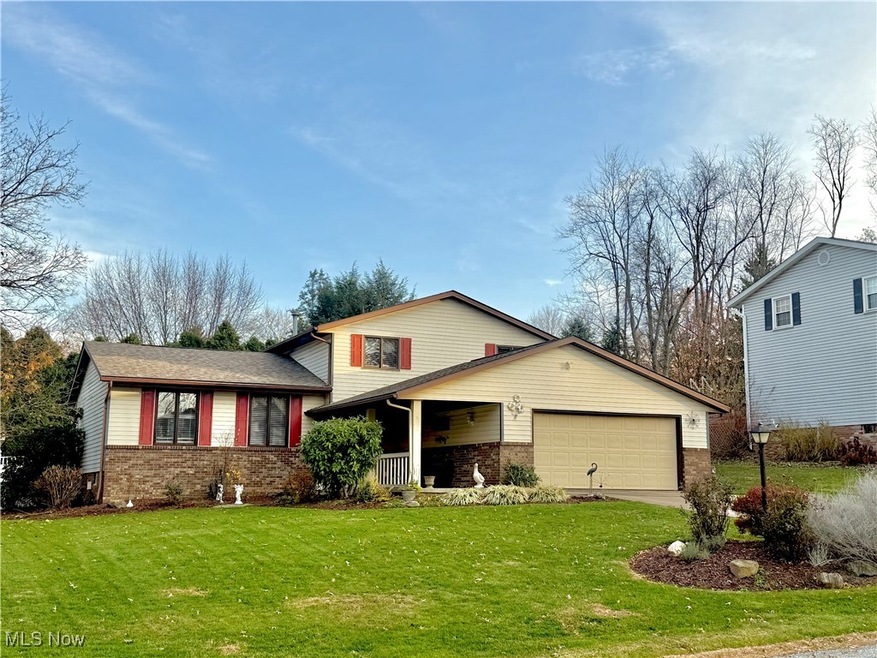 982 Brockton Ave NW, Massillon, OH 44646 - photo 1