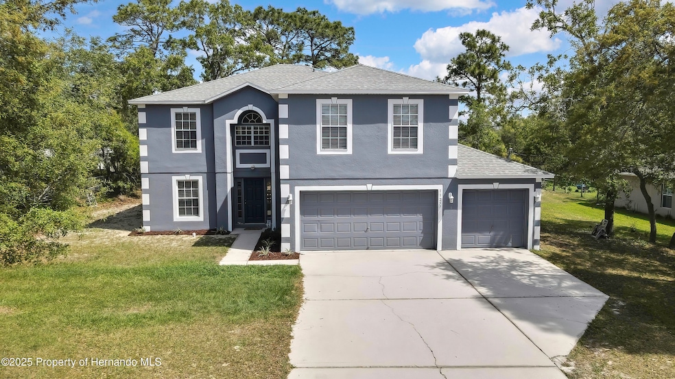 11257 Persimmon Ave, Weeki Wachee, FL 34614 - photo 1