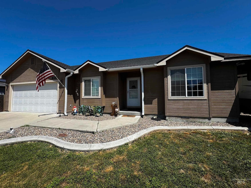 For Sale $372,500