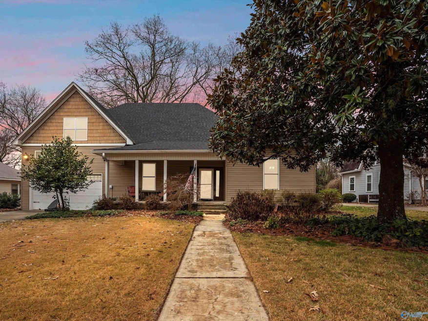 514 W Mann Ave, Boaz, AL 35957 - photo 1