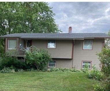 119 Toro Cir, Carpentersville, IL 60110 - photo 1